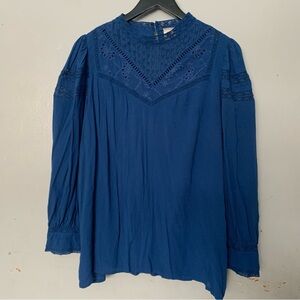 Good Hart blouse Blue Lace Women's Top